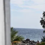 Arion Bay Santorini 3*