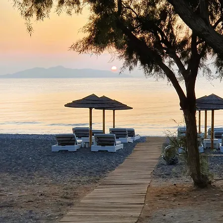 Arion Bay Santorini 3*