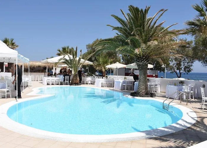 Arion Bay Santorini 3*