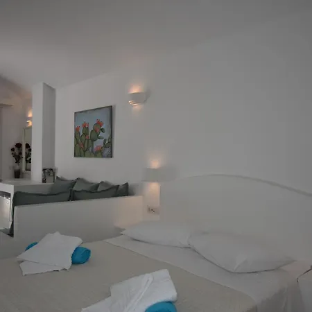 Arion Bay Santorini 3* Kamári