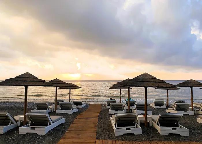 Arion Bay Santorini 3*