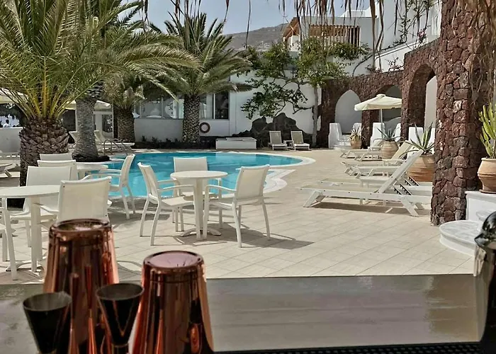Arion Bay Santorini 3*
