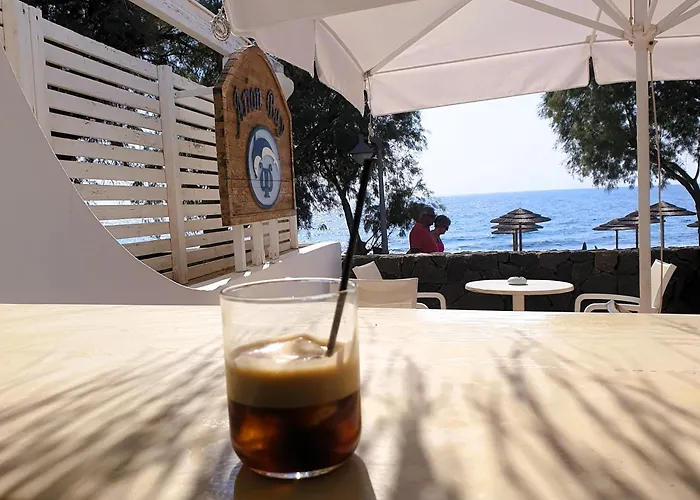 Arion Bay Santorini 3*