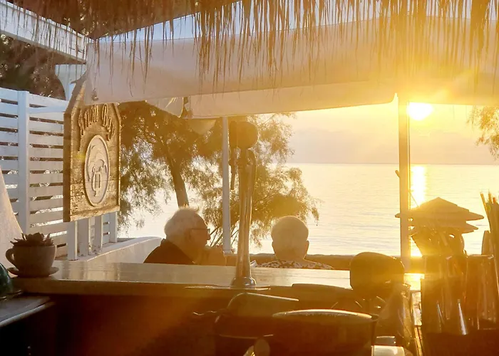 Otel Arion Bay Santorini 3*