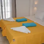 Arion Bay Santorini 3*
